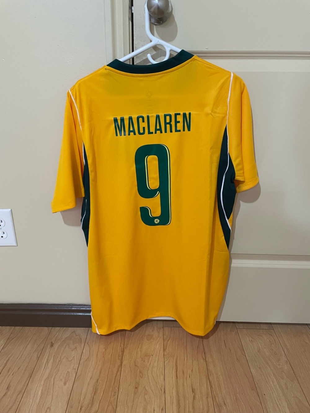 Australia Maclaren #9 Yellow Soccer Jersey